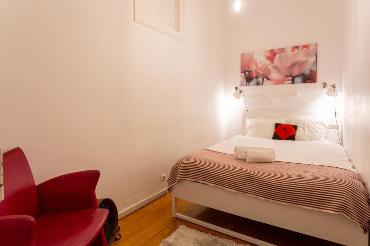 Bright 2 Bedroom Apt 100M From Av. Liberdade Lisbon Exterior photo